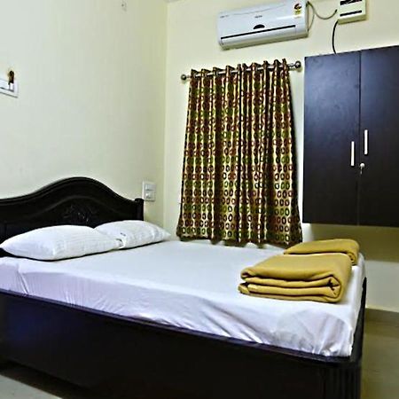 Reva Guest House 티루파티 외부 사진